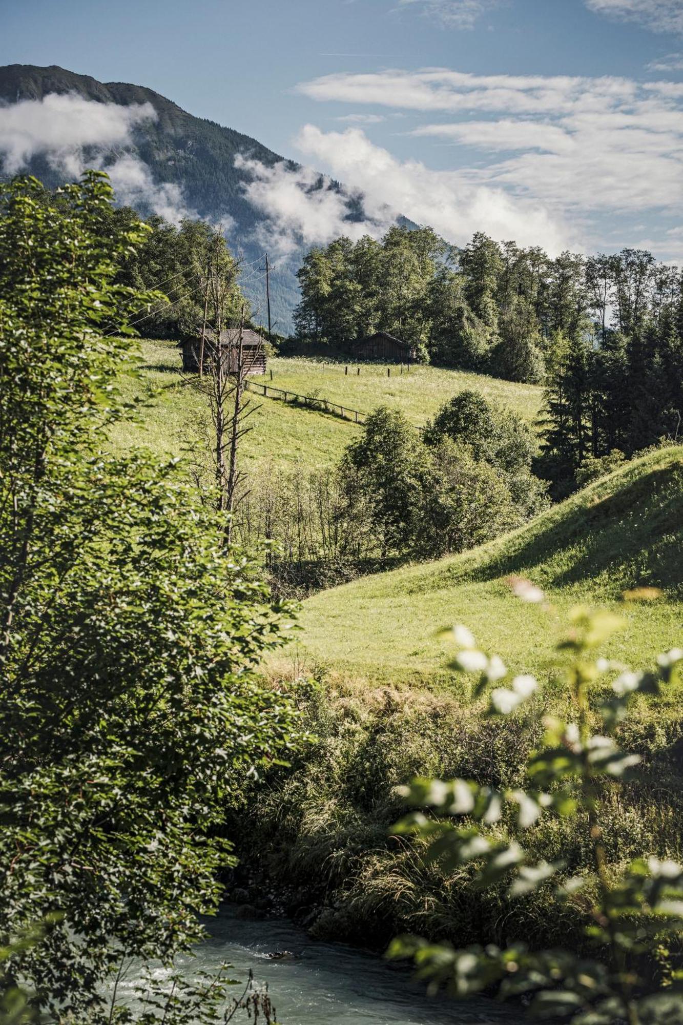 Biohotel Rastbichlhof Neustift im Stubaital Exteriör bild
